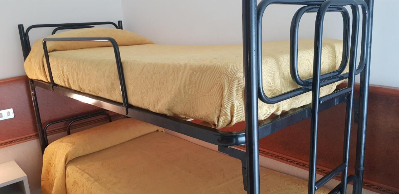 Hotel Monaco - Parcheggio Incluso Min 2 Gg Milano Marittima Eksteriør billede