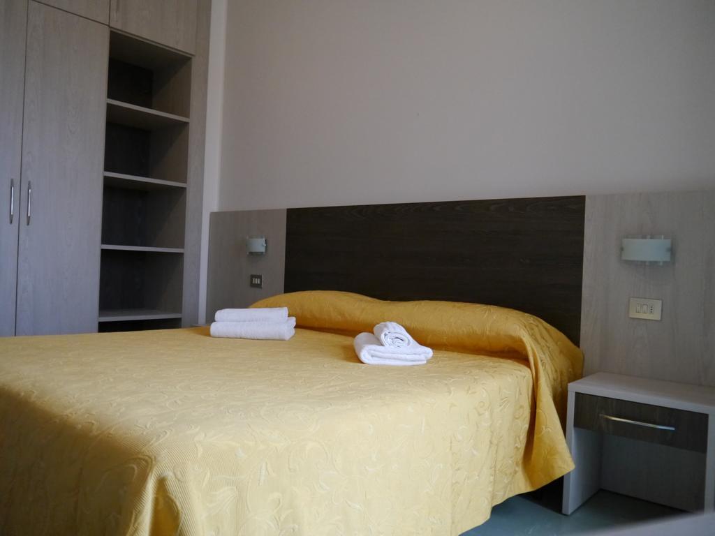 Hotel Monaco - Parcheggio Incluso Min 2 Gg Milano Marittima Eksteriør billede