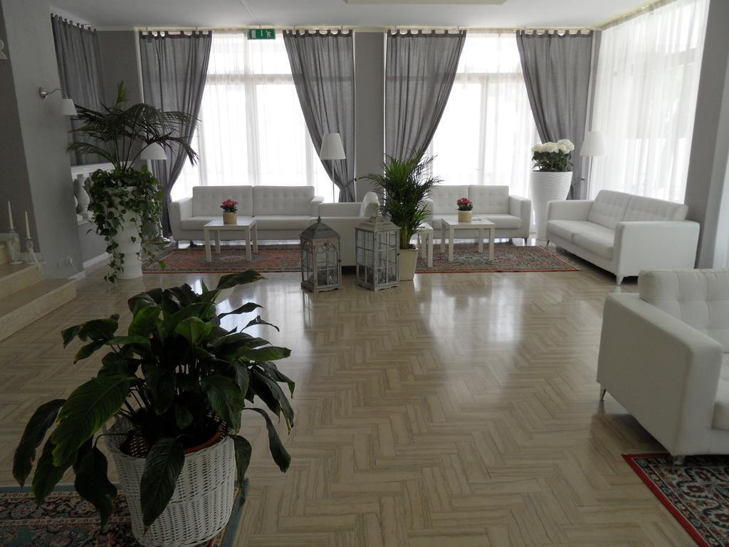 Hotel Monaco - Parcheggio Incluso Min 2 Gg Milano Marittima Eksteriør billede